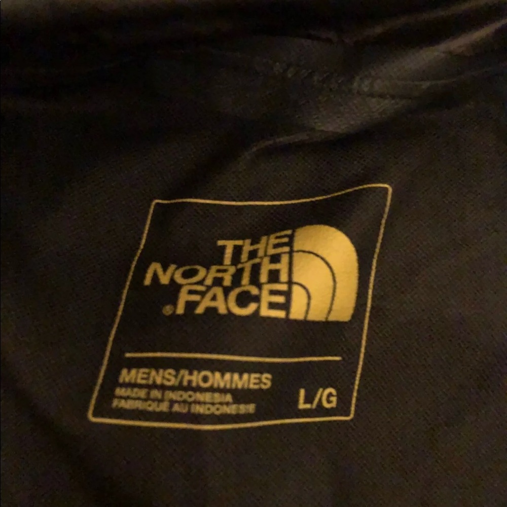 North face wind breaker